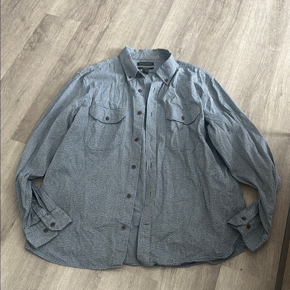 Banana Republic Gray Textured Shirt